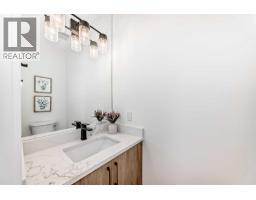 39B Moncton Road NE - photo 13