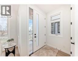 39B Moncton Road NE - photo 2