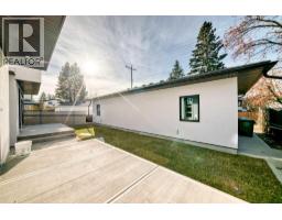 39B Moncton Road NE - photo 43