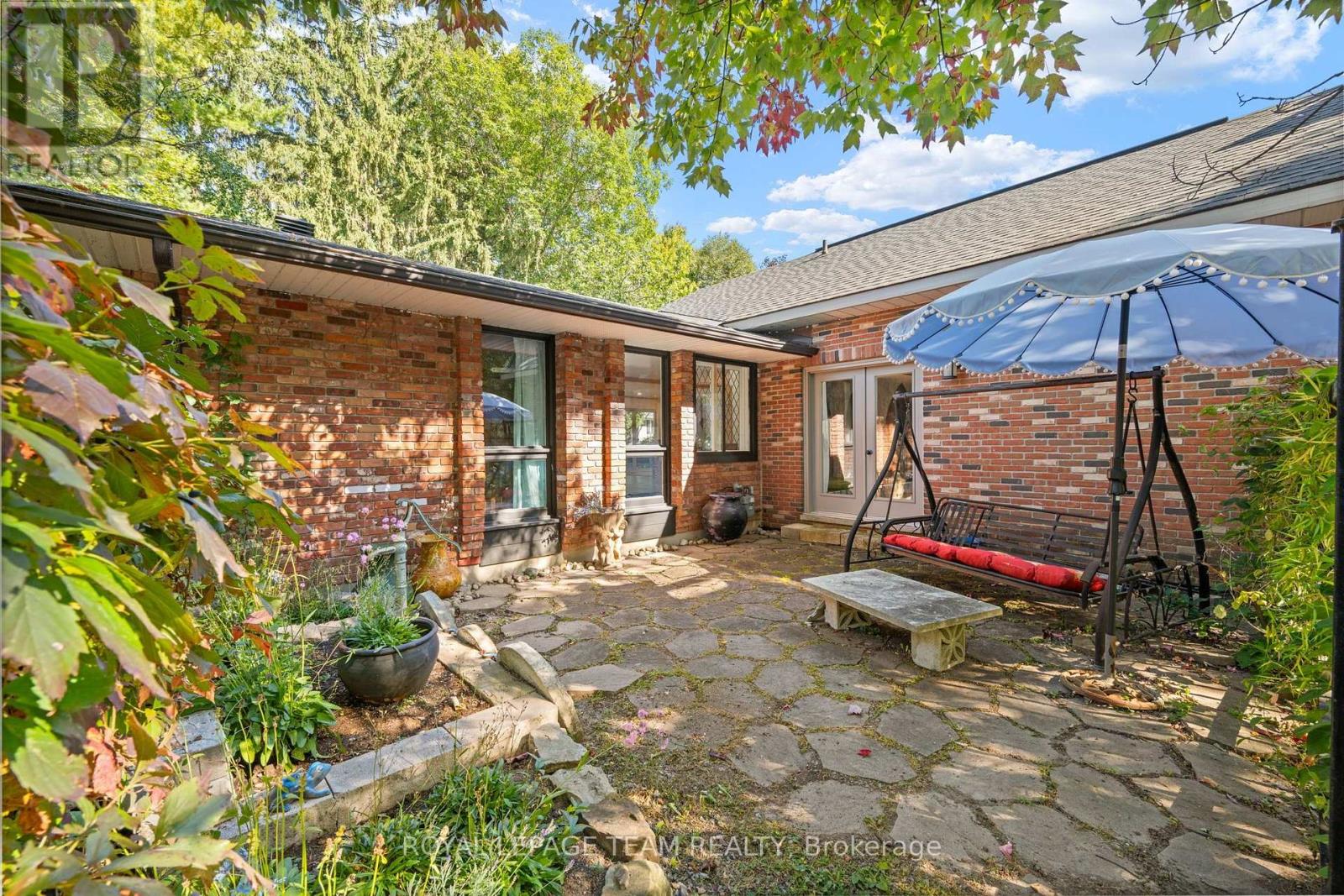 33 RUTHERFORD CRESCENT - Image 27