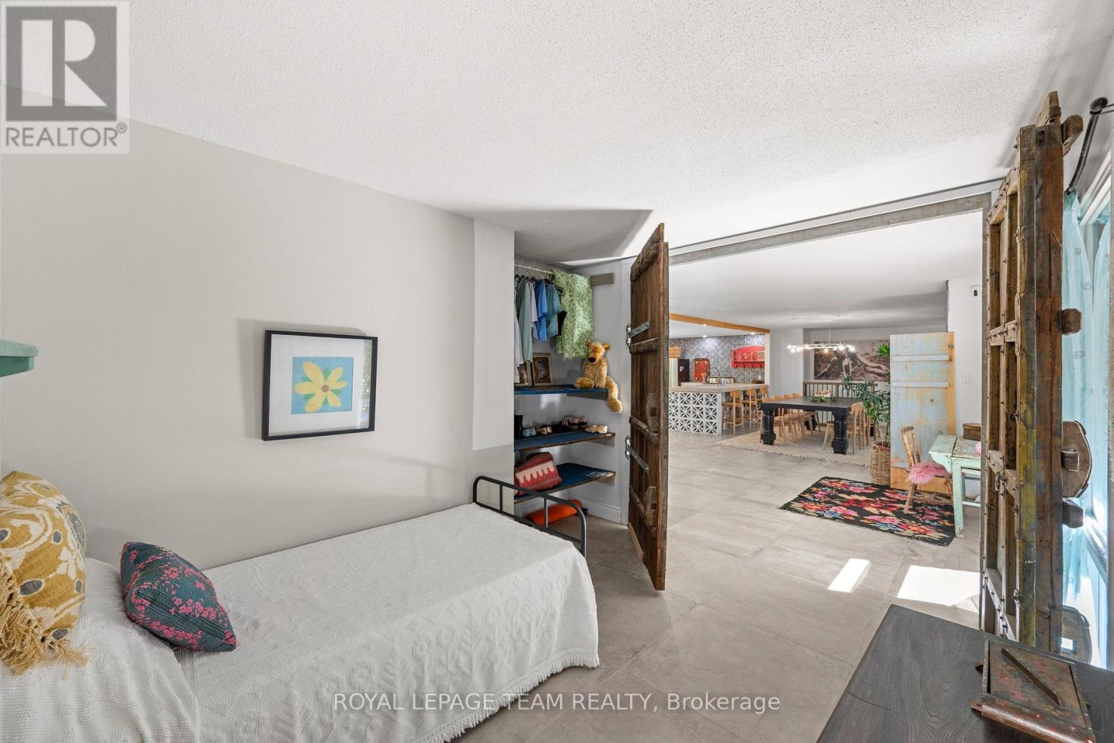 33 RUTHERFORD CRESCENT - Image 33