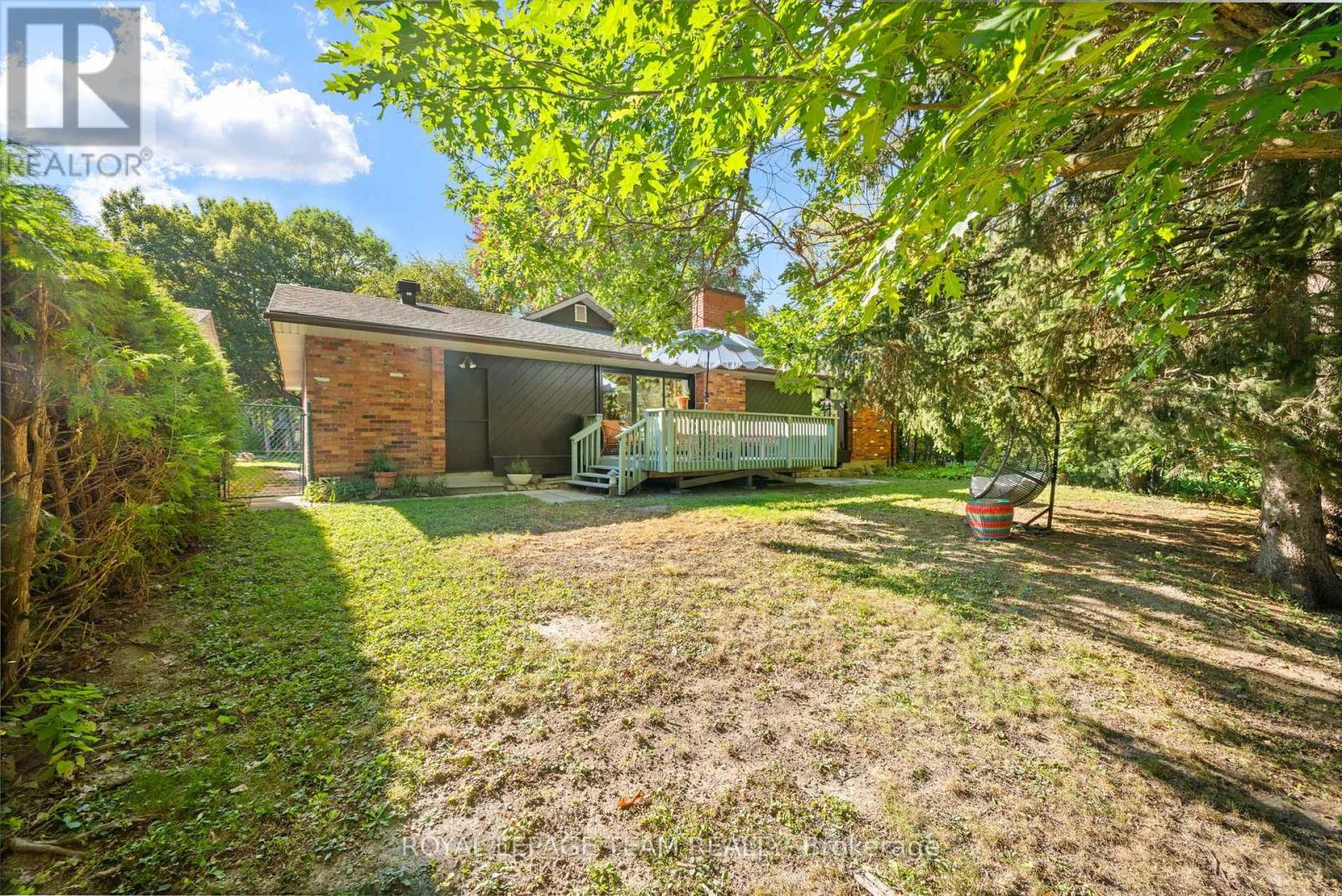 33 RUTHERFORD CRESCENT - Image 44