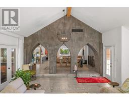 33 Rutherford Crescent, Ottawa, ON K2K1N1 Photo 15