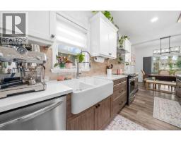 Bedroom - 352 Somerside Crescent Se, Medicine Hat, AB T1B0N3 Photo 11