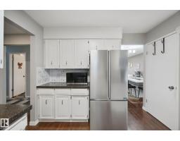 18525 86a Av Nw, Edmonton, AB T5T1J5 Photo 18