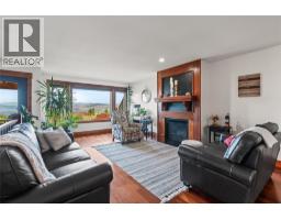 4pc Ensuite bath - 6900 Manning Place Unit# 2, Vernon, BC V1B2Y5 Photo 7