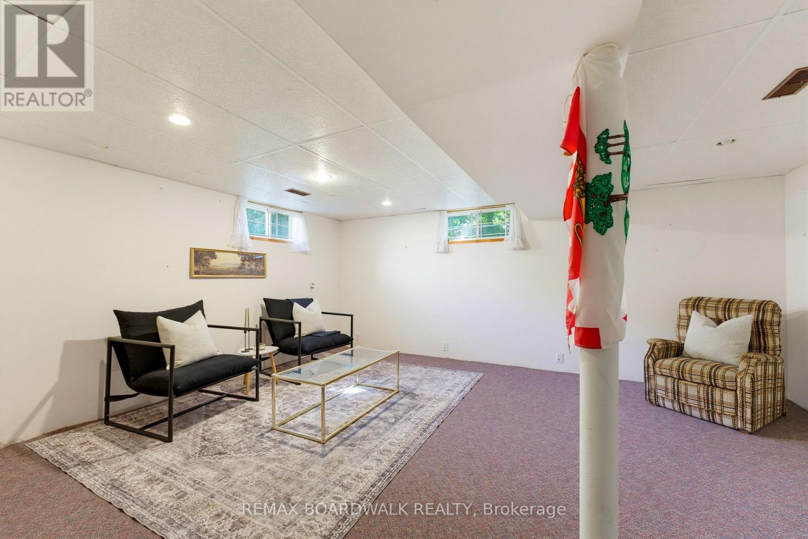 #13 32A BLACK FOREST LANE - Image 18