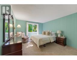 13 - 32 Black Forest Lane, Ottawa, ON K2H5C8 Photo 12