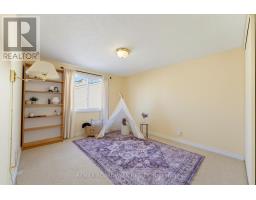 13 - 32 Black Forest Lane, Ottawa, ON K2H5C8 Photo 16
