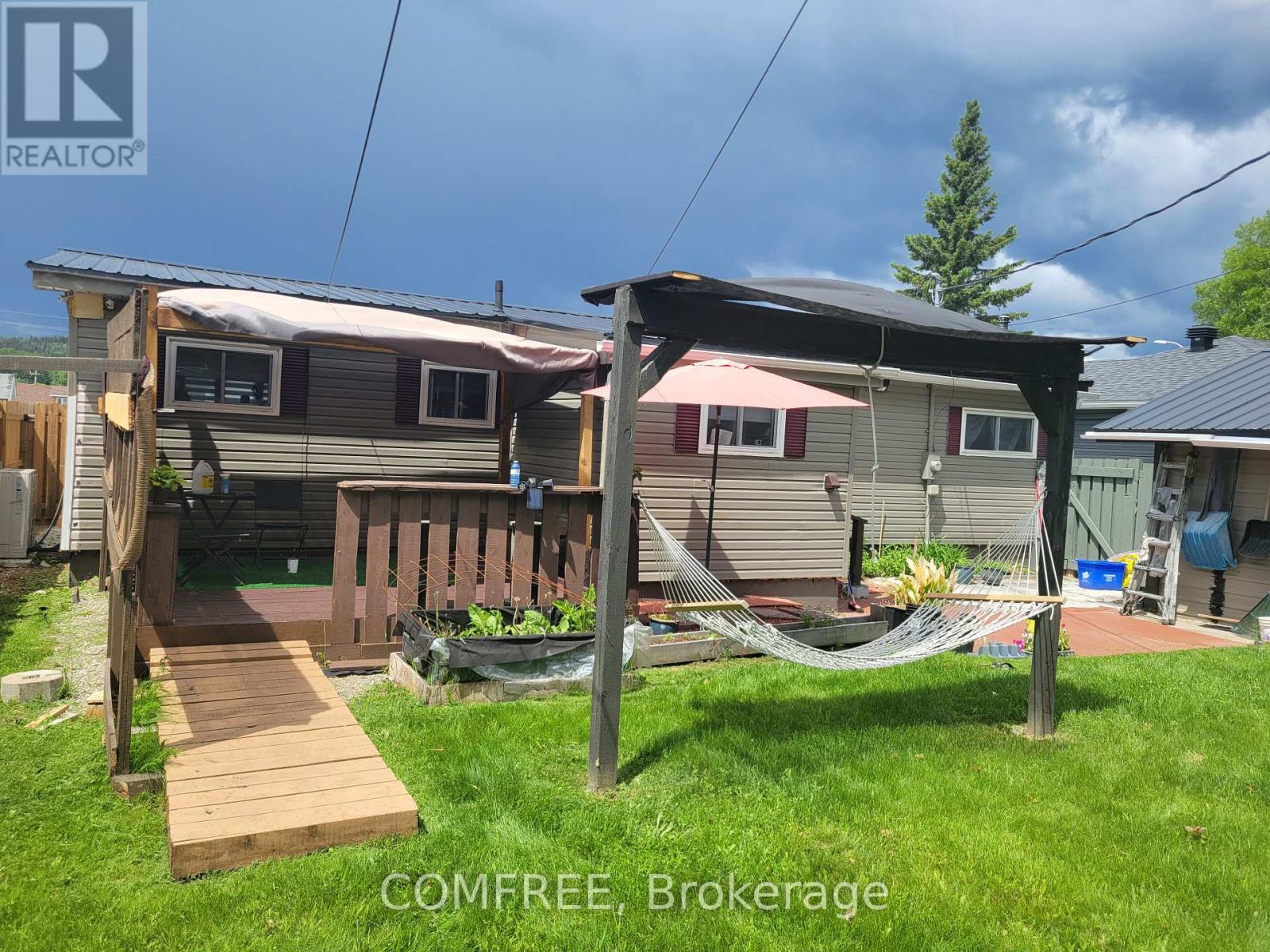 4 GRAHAM DRIVE, Manitouwadge — photo 2