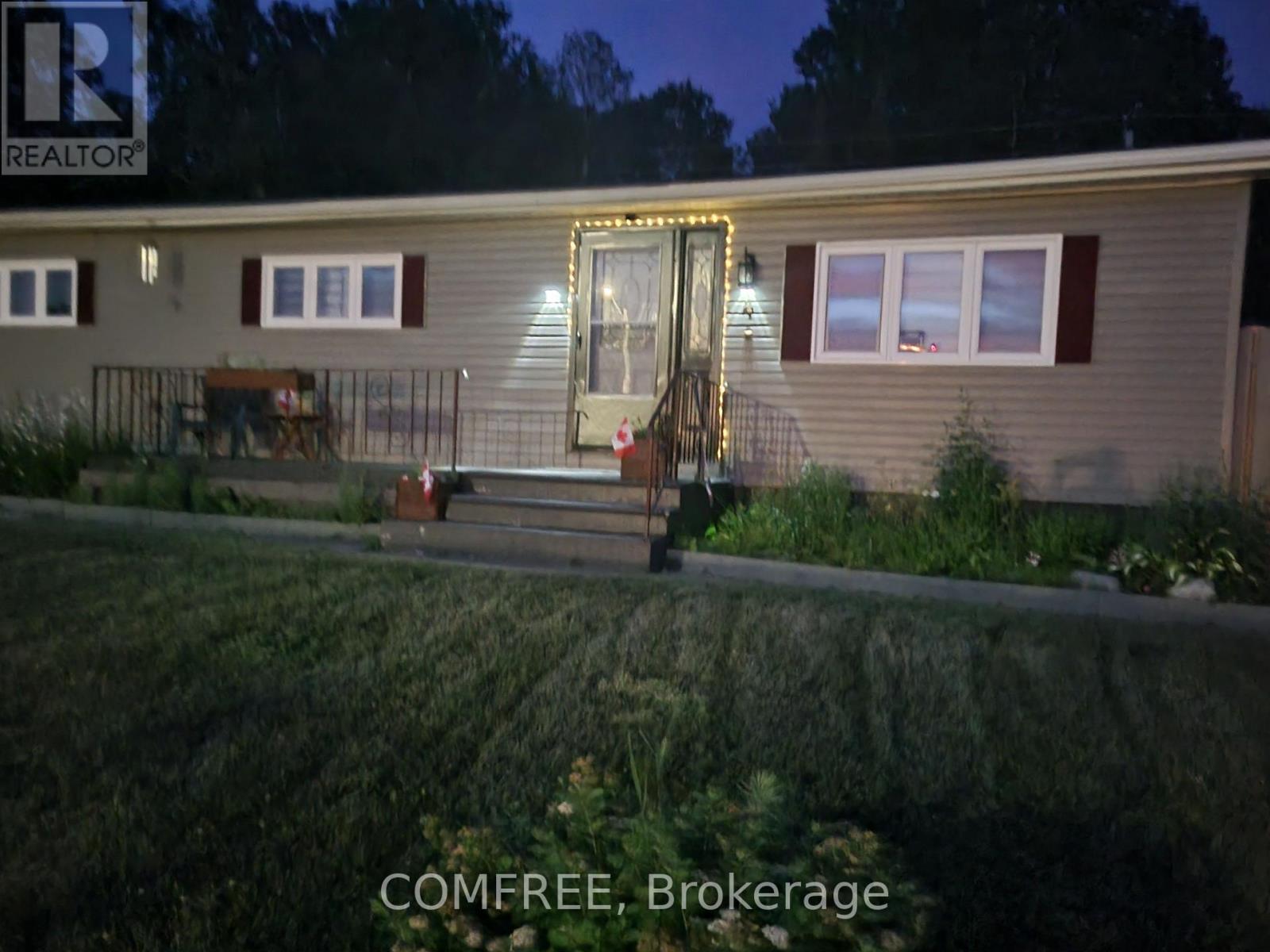 4 GRAHAM DRIVE, Manitouwadge — photo 3