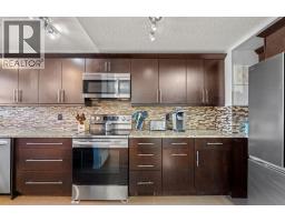 3pc Bathroom - 27 Templemont Drive Ne, Calgary, AB T1Y4Z5 Photo 9