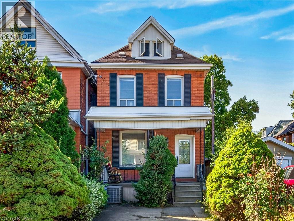 Photo of 248 SAINT CLAIR Boulevard