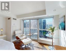 1134 - 250 Wellington Street W, Toronto, ON M5V3P6 Photo 6