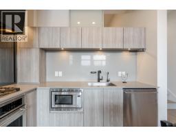 322 300 Salter Street, New Westminster, BC V3M0L9 Photo 12