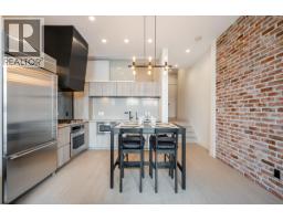 322 300 Salter Street, New Westminster, BC V3M0L9 Photo 9