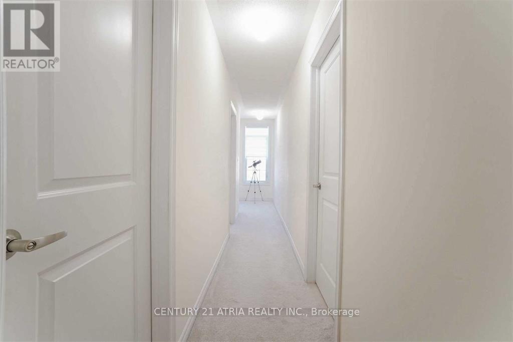 51 Temple Avenue — photo 19