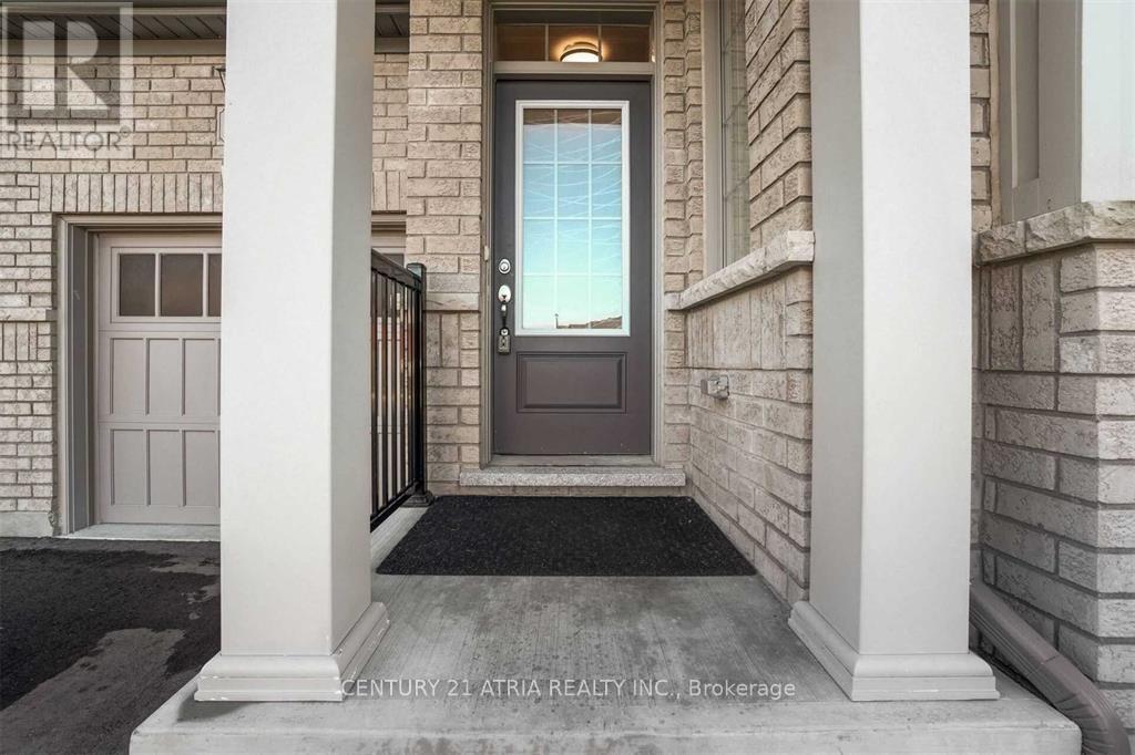 51 TEMPLE AVENUE, East Gwillimbury (Sharon) — photo 2