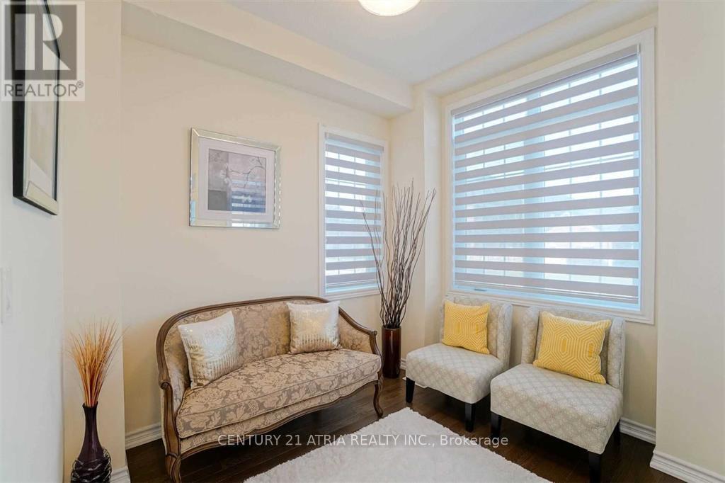 51 TEMPLE AVENUE, East Gwillimbury (Sharon) — photo 4