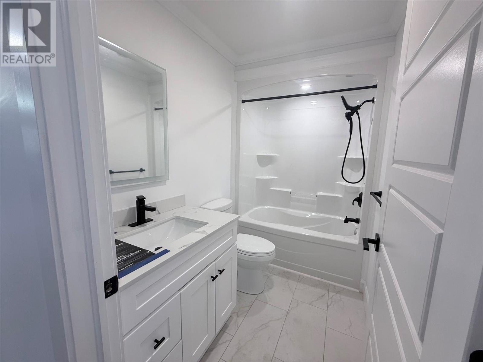 46 Grace Avenue - 6