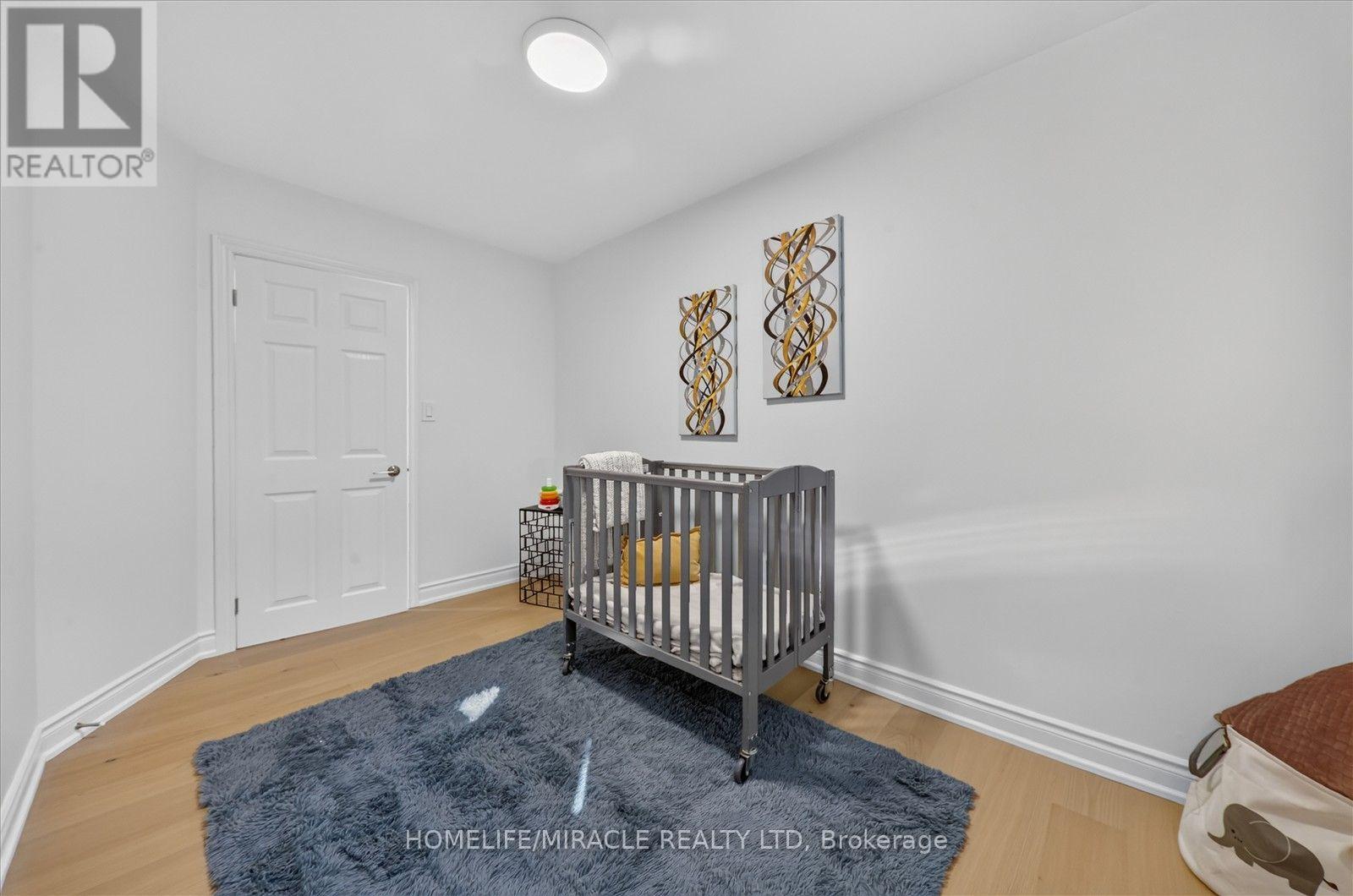 18 ELDERFIELD CRESCENT - Image 18