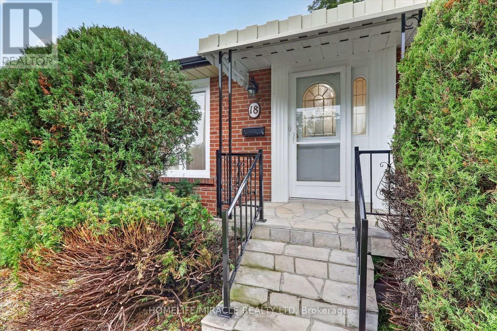 18 ELDERFIELD CRESCENT, Toronto (Etobicoke West Mall) — photo 4