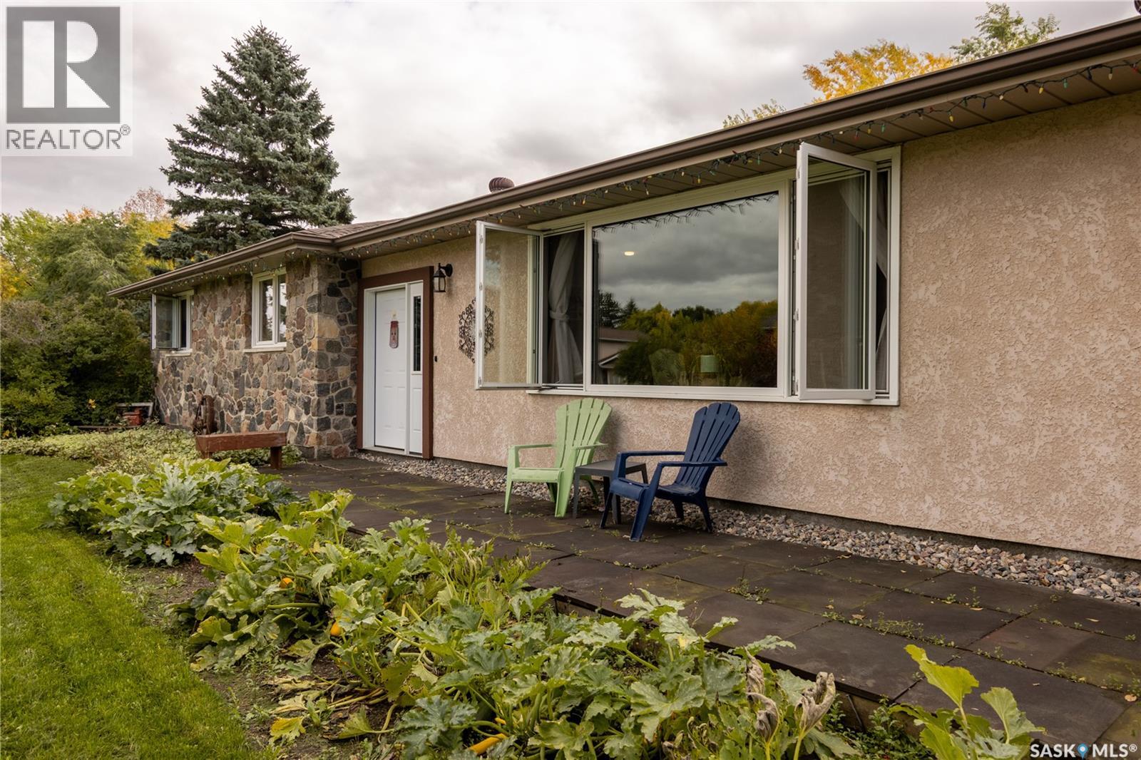 517 East DRIVE, Esterhazy — photo 4