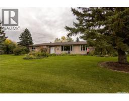 Laundry room - 517 East Drive, Esterhazy, SK S0A0X0 Photo 17