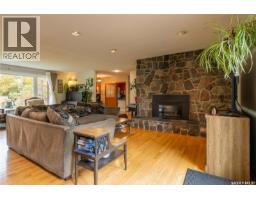517 East Drive, Esterhazy, SK S0A0X0 Photo 34