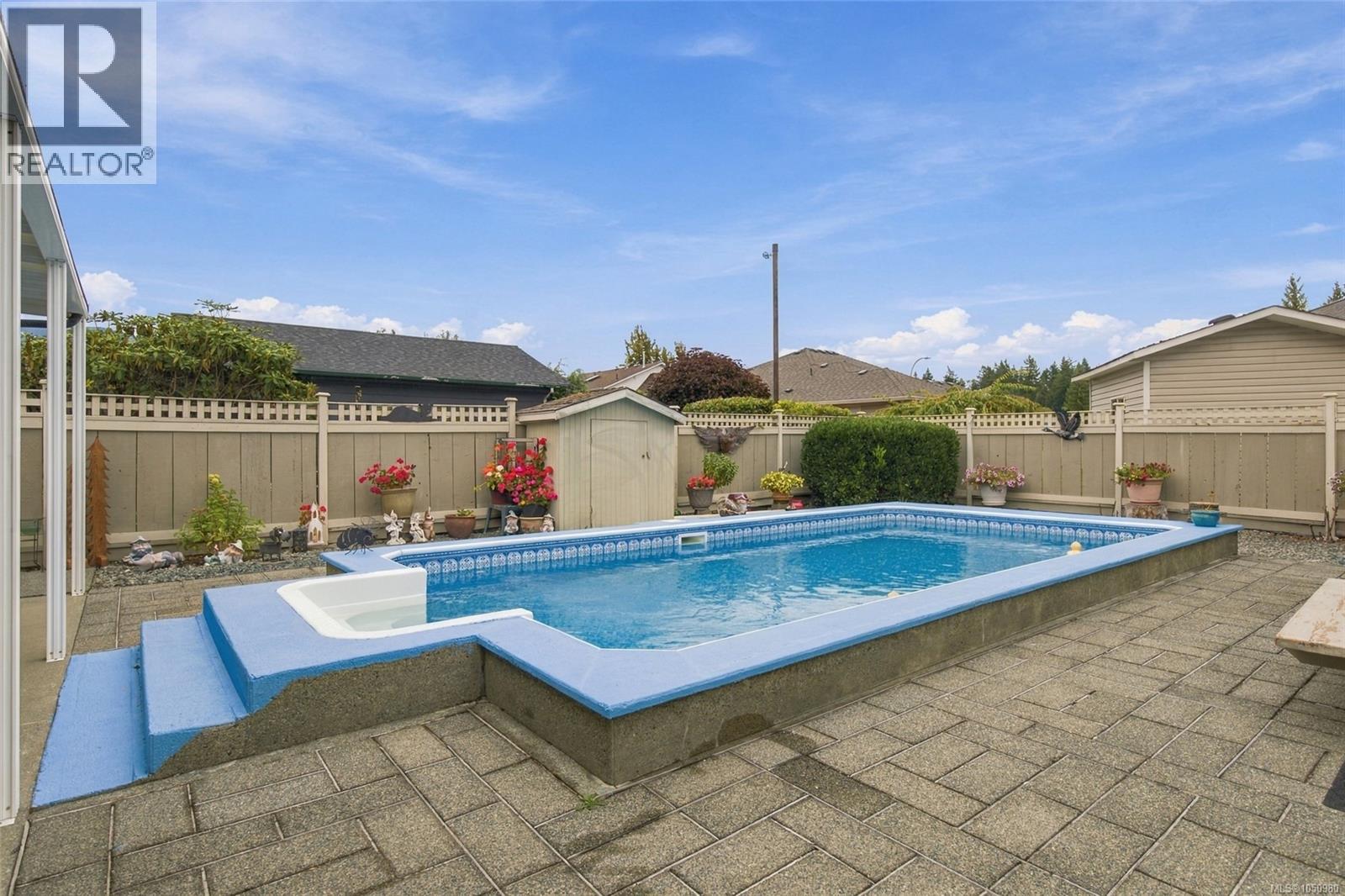 5449 Falls St - Image 26