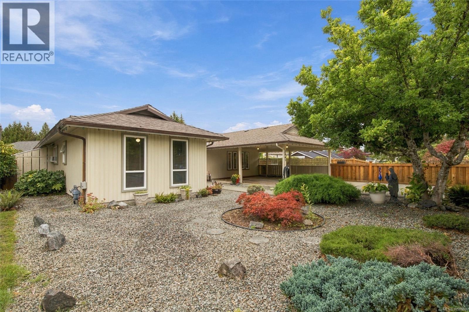 5449 Falls St - Image 31