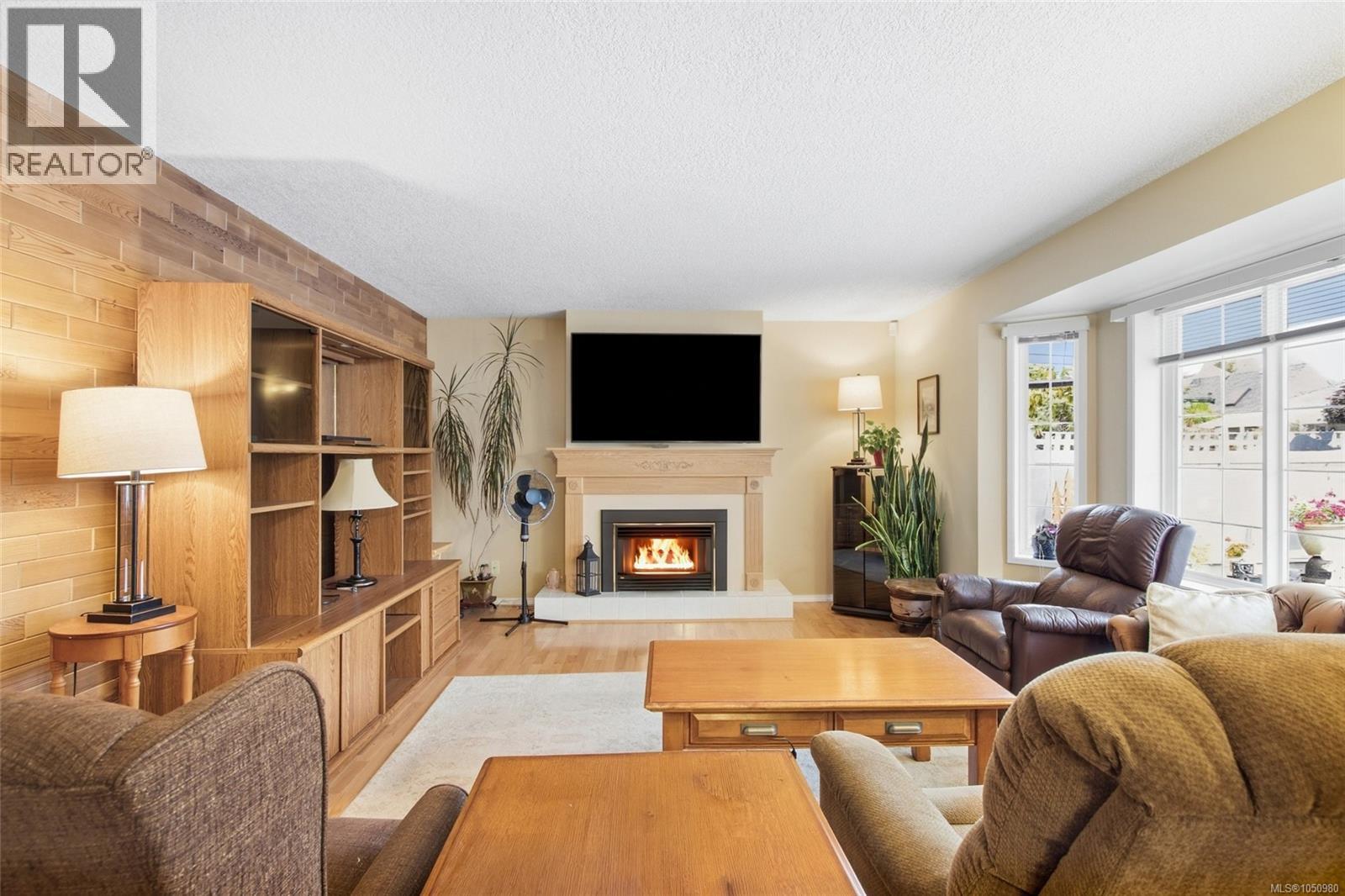 5449 Falls Street, Port Alberni, British Columbia, V9Y7K5, Port Alberni, British Columbia — photo 5 of 5