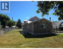 Primary Bedroom - 7277 8th Street, Grand Forks, BC V0H1H0 Photo 11