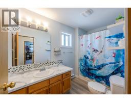 3372 South Main Street Unit# 108, Penticton, BC V2A5J6 Photo 16