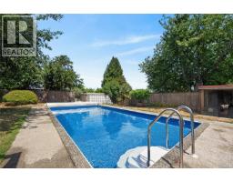 650 Hunter St, Nanaimo, BC V9S1R1 Photo 35
