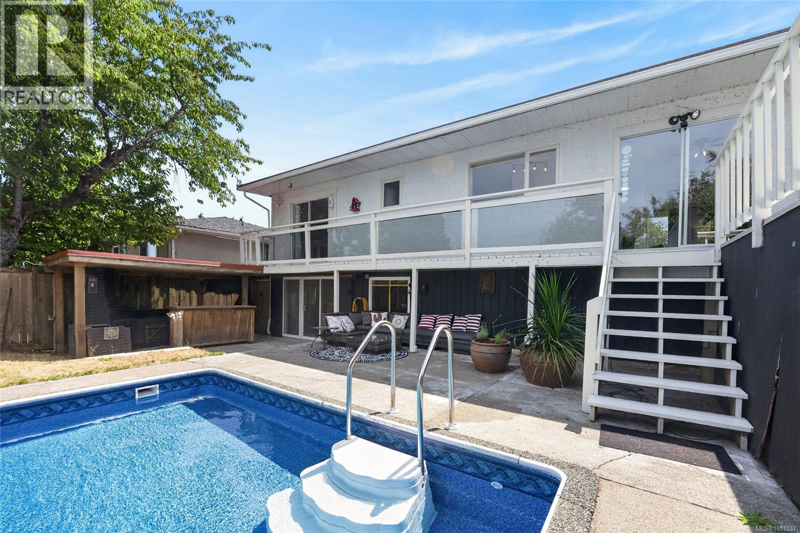650 Hunter St - 40