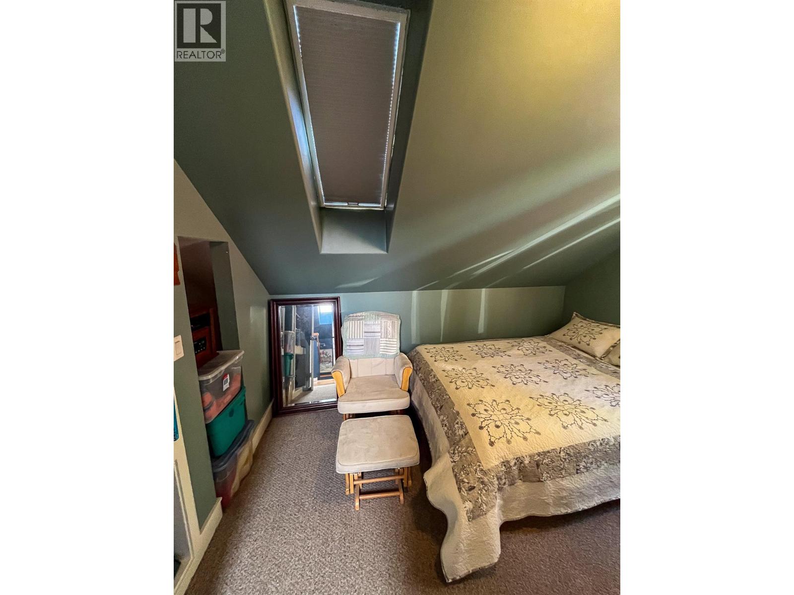 395 BOVEN Road - 46