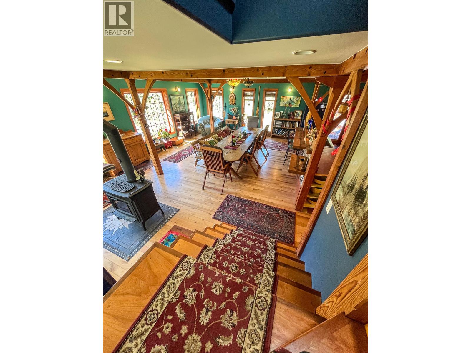 395 BOVEN Road - 34