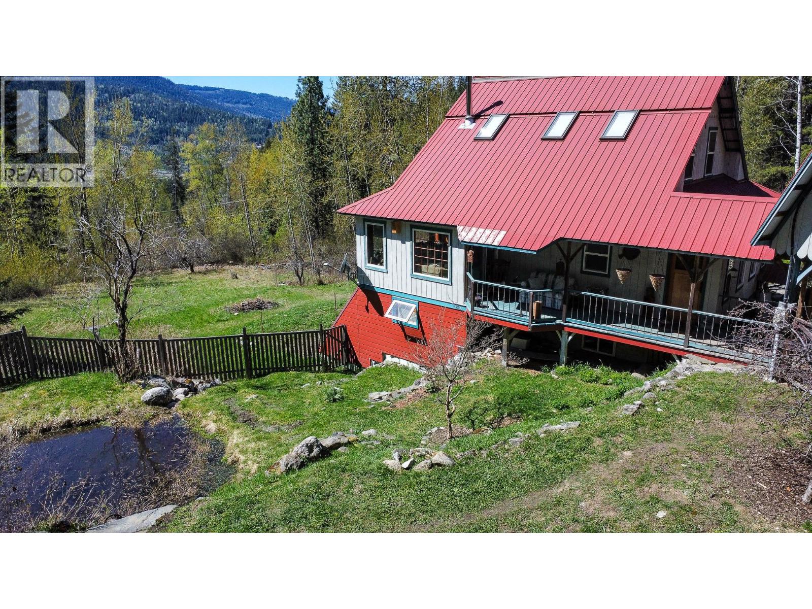 395 BOVEN Road - 64