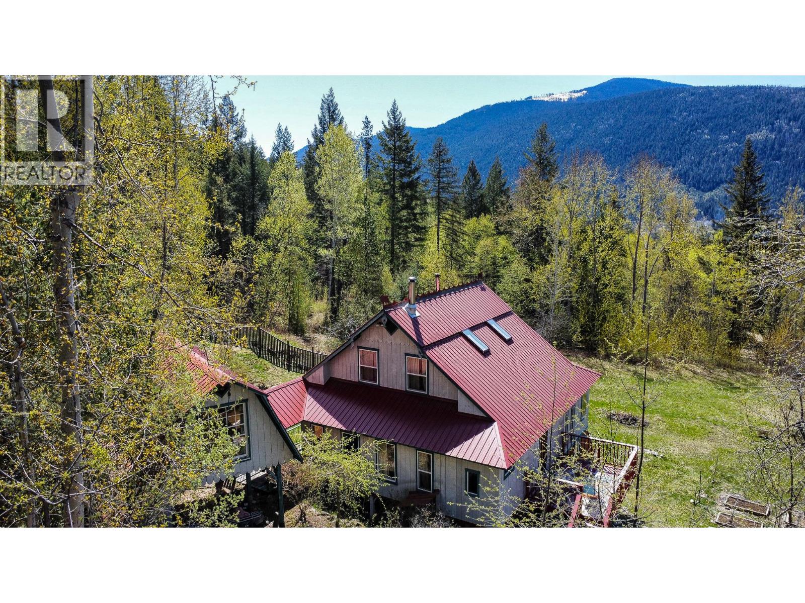 395 BOVEN Road - Image 81