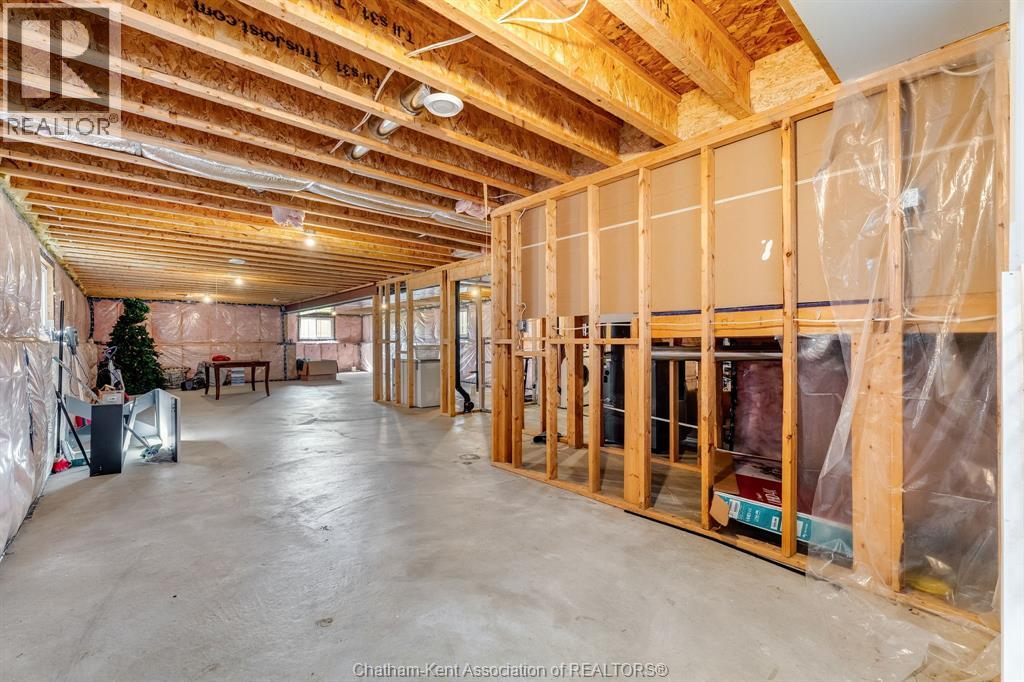 215 Manning DRIVE, Chatham — photo 12