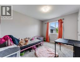 215 Manning Drive, Chatham, ON N7M0S5 Photo 9