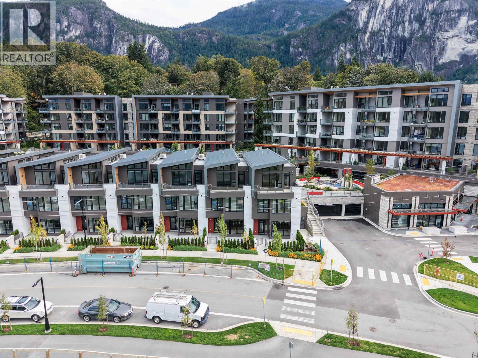 #204 1502 SCOTT Crescent, Squamish, British Columbia, V8B1G5, Squamish, British Columbia — photo 3 of 5