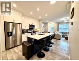 1501 3 Street SE - photo 4