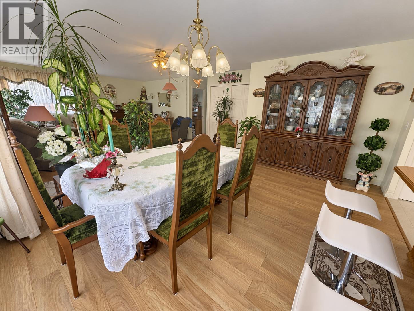 396 Robin Drive - Image 6
