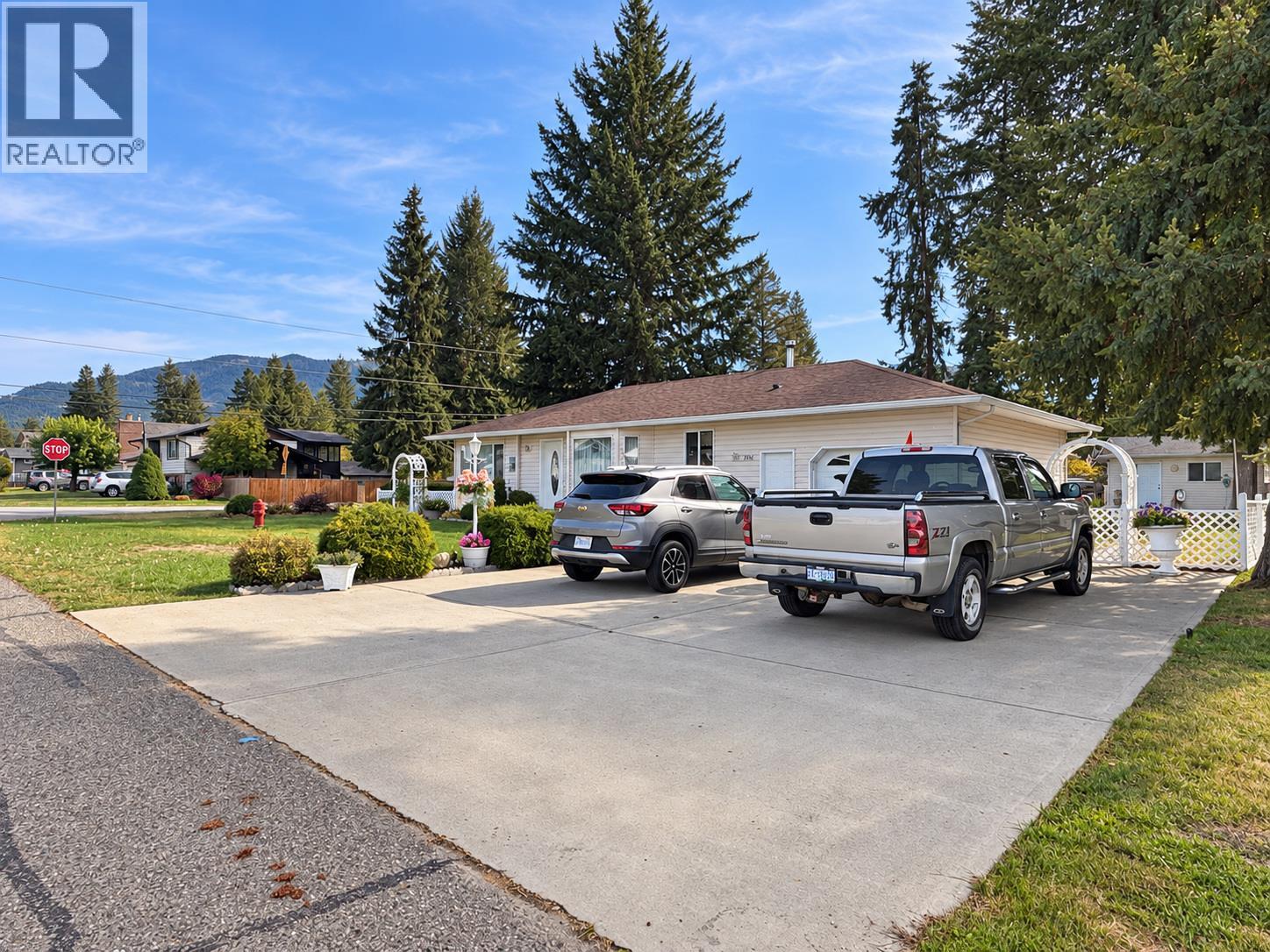 396 Robin Drive - 33
