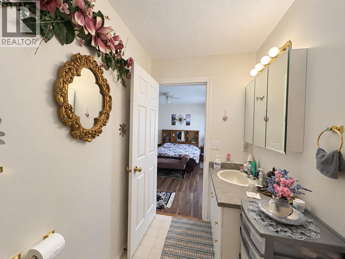 396 Robin Drive - 18