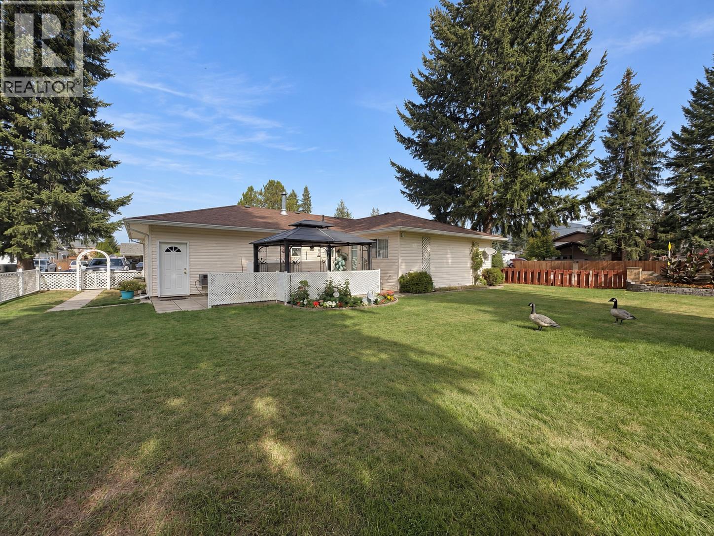 396 Robin Drive - Image 27