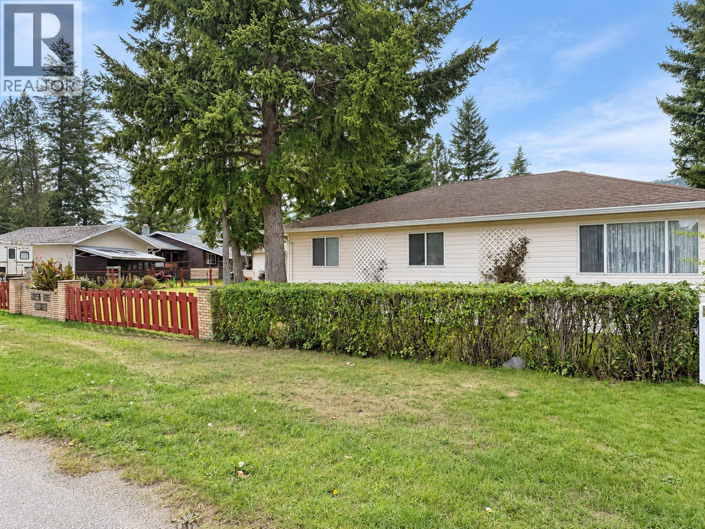 396 Robin Drive - Image 30