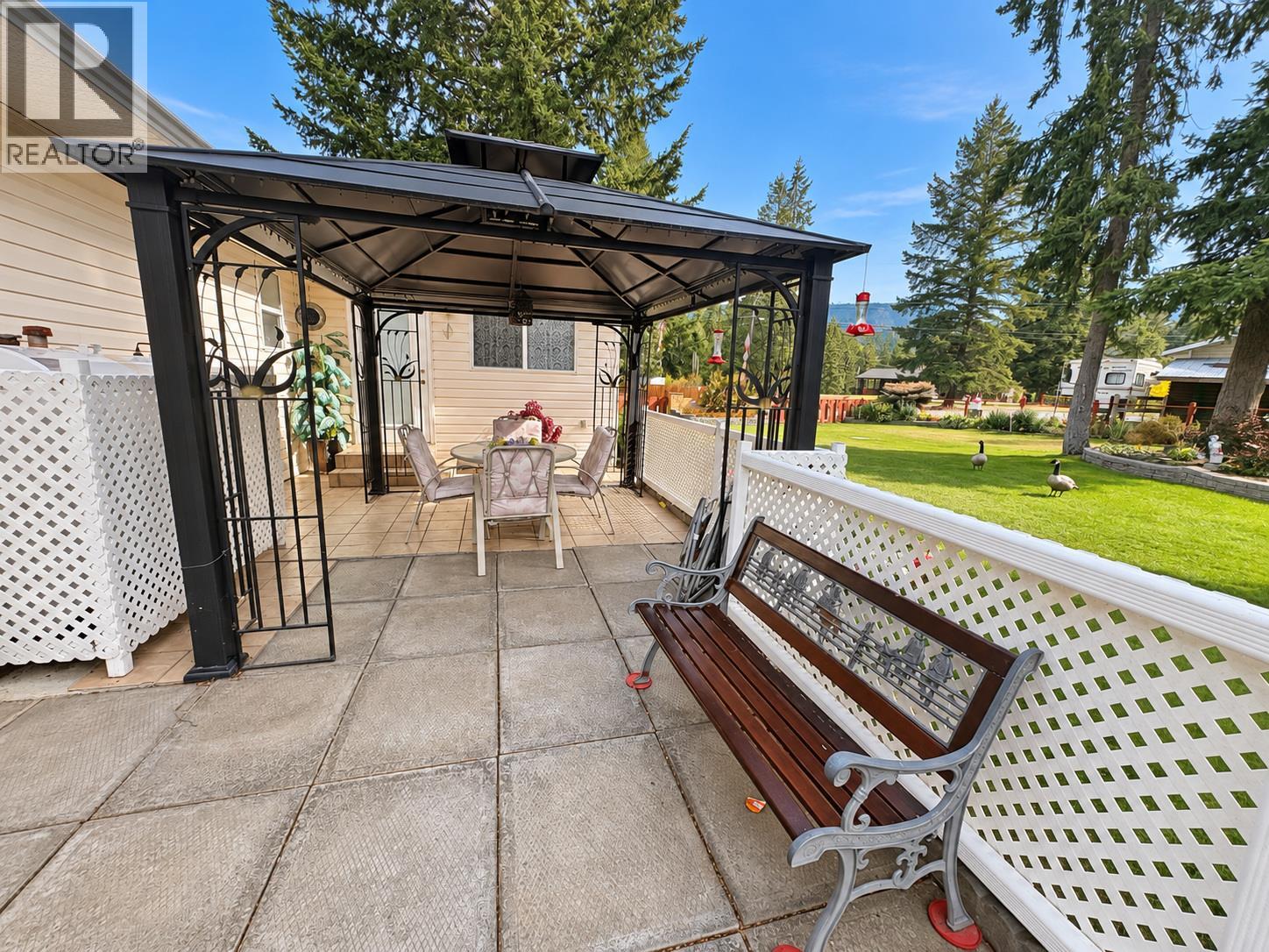 396 Robin Drive - Image 23